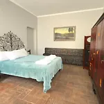 Corte Onorata - Manu Maison